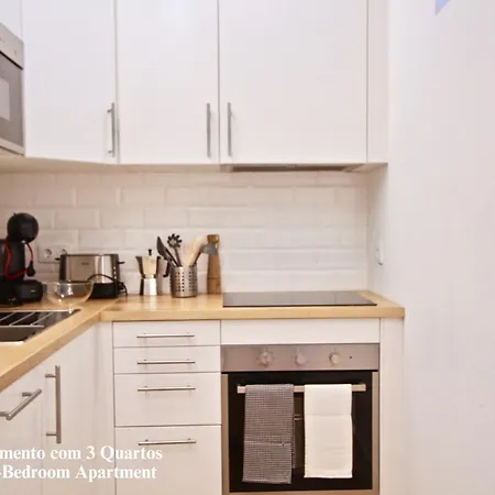 Akicity Anjos Golden Apartment